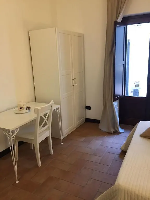 Guest house Domus Giuliae Hotel Trecastagni Italy